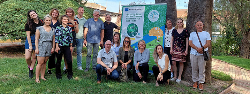 Asistentes al encuentro sobre economia circular