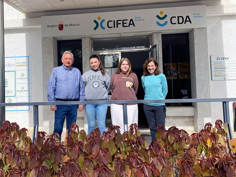 Alumnas de agropecuaria